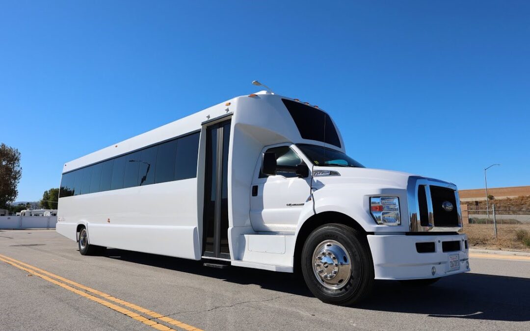 Best Day Trips from Seattle to Explore with a Luxury Party Bus